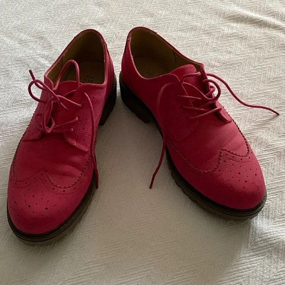 🩷HOT PINK🩷 Suede Oxfords/Wing Tips 
from JOURNEE COLLECTION - Picture 2 of 7